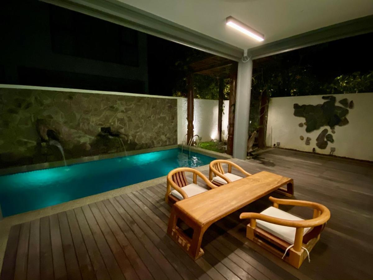Ikiru 18 Private Saltwater Pool Villa, 3 Ensuite Br, Outdoor Bbq, 5 Mins To Beach Pantai Cenang  Ngoại thất bức ảnh
