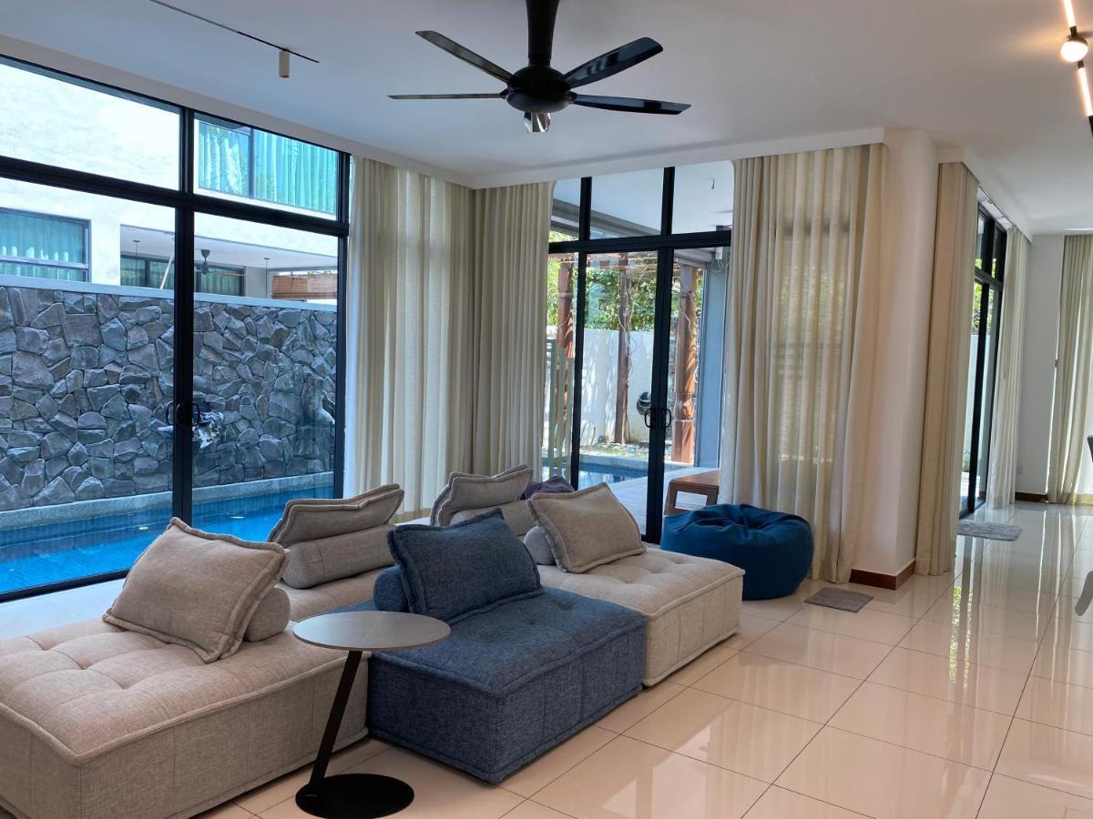 Ikiru 18 Private Saltwater Pool Villa, 3 Ensuite Br, Outdoor Bbq, 5 Mins To Beach Pantai Cenang  Ngoại thất bức ảnh